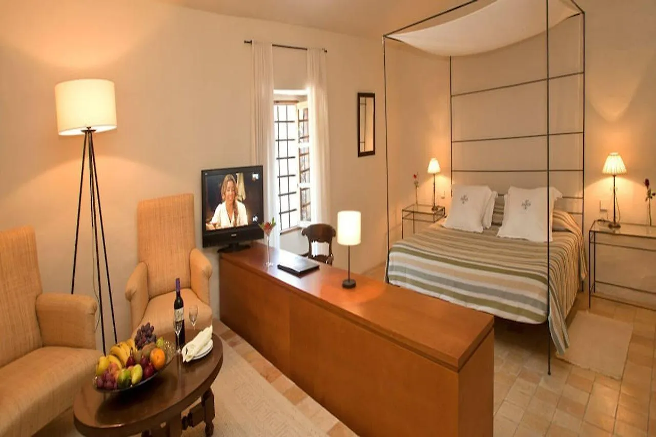 L'Hermitage Hotel & Spa Orient 4*,
